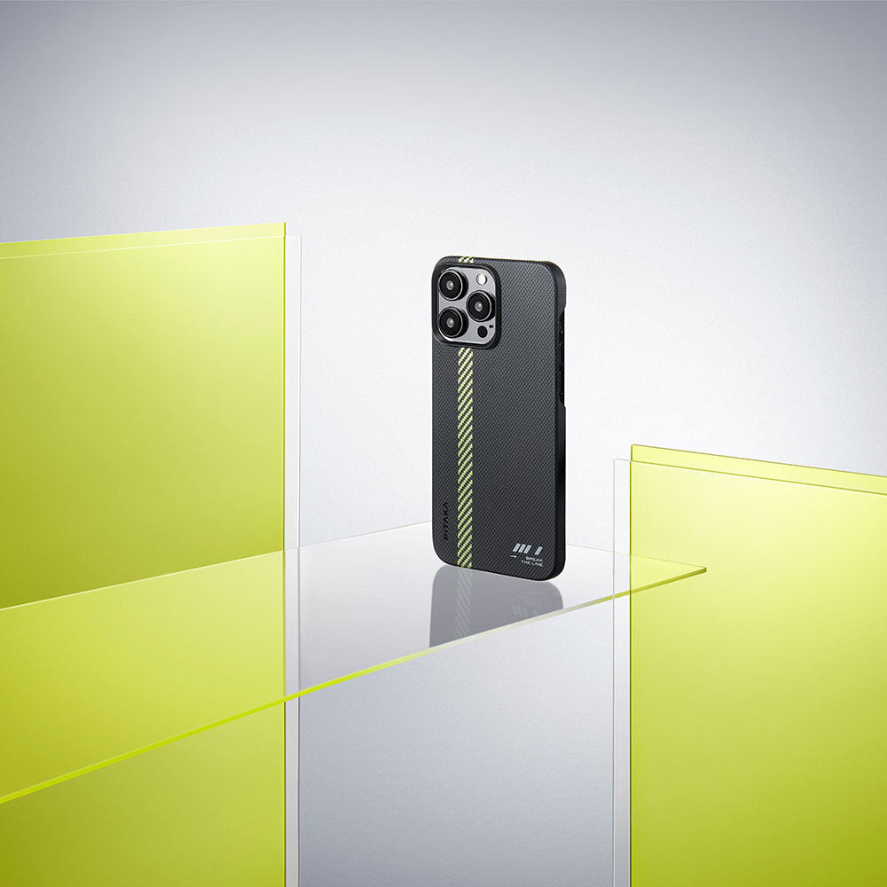 iPhone 15 Pro Kılıf M-safe Şarj Özellikli Aramid Fiber Pitaka Tactile Woven Break The Line Kılıf iPhone 15 Pro Kılıf M-safe Şarj Özellikli Aramid Fiber Pitaka Tactile Woven Break The Line Kılıf